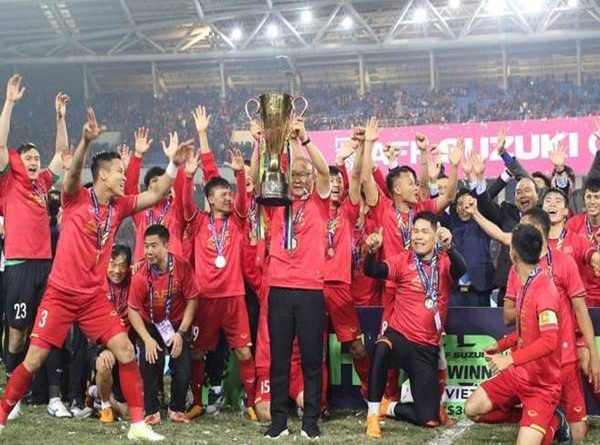 Hé lộ lương cầu thủ Việt Nam không phải ai cũng biết