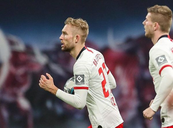 Chuyển nhượng tối 30/7: MU mua Konrad Laimer của RB Leipzig