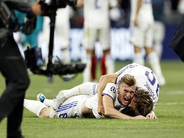 Tin Real Madrid 1/6: Toni Kroos vẫn chưa muốn dừng lại với Real