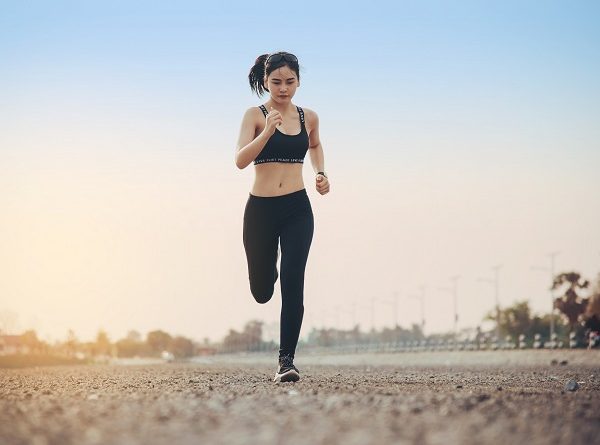 1 tuần nên chạy bộ mấy lần? Vì sao không nên chạy bộ hàng ngày?
