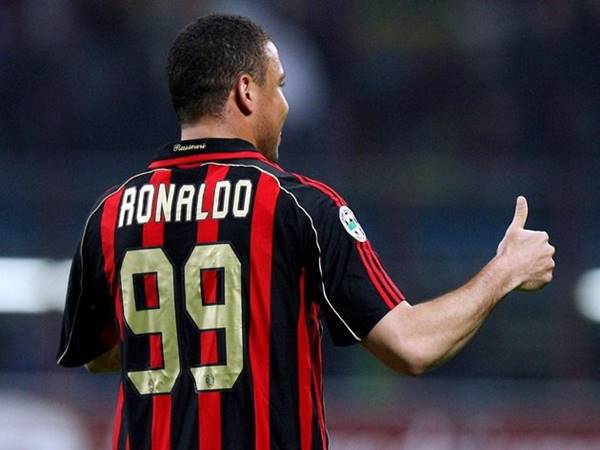 Số áo của Ronaldo tại AC Milan