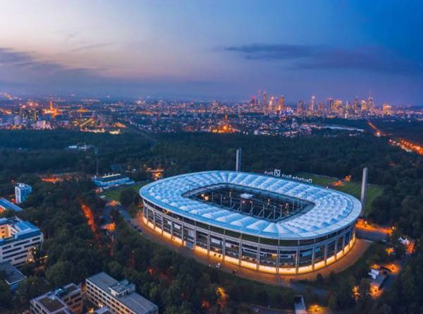 Sơ lược về sân vận động Commerzbank-Arena
