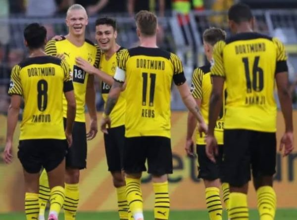 Điểm lại đội hình Dortmund 2021 từng làm mưa làm gió