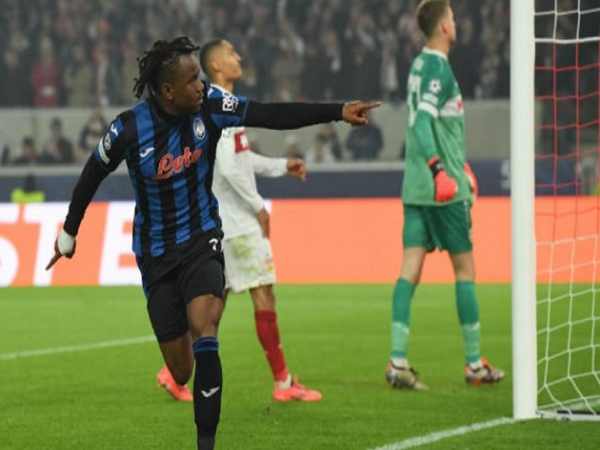 Chuyển nhượng: Atalanta có thể mất Lookman và HLV Gasperini
