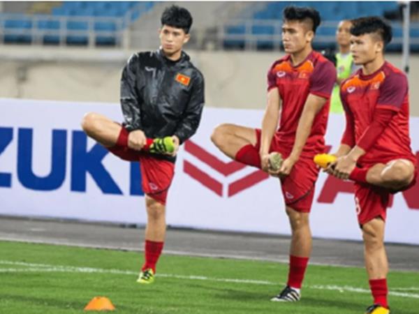Cách khởi động trước khi đá bóng chuẩn