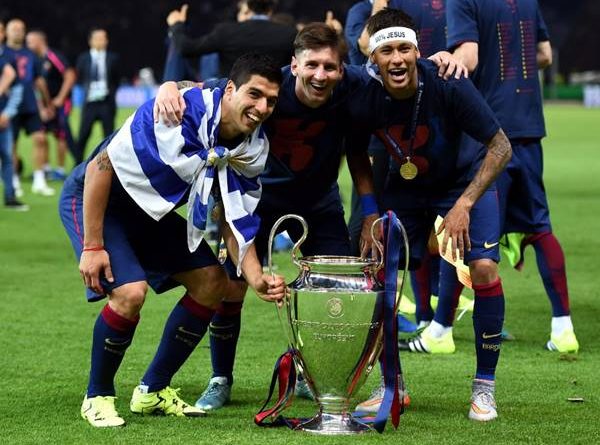 Cú ăn ba của Barca gồm những danh hiệu nào?
