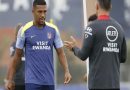 Flamengo chiến thắng Napoli trong thương vụ Lino