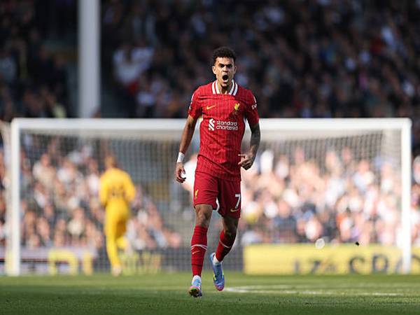 Liverpool cân đối tài chính để hướng đến Isak