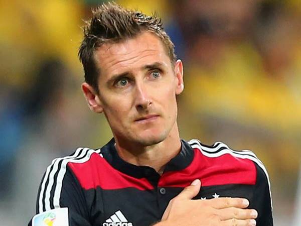 Miroslav Klose là huyền thoại vĩ đại của bóng đá Đức