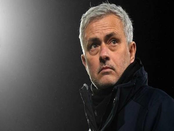 HLV Jose Mourinho