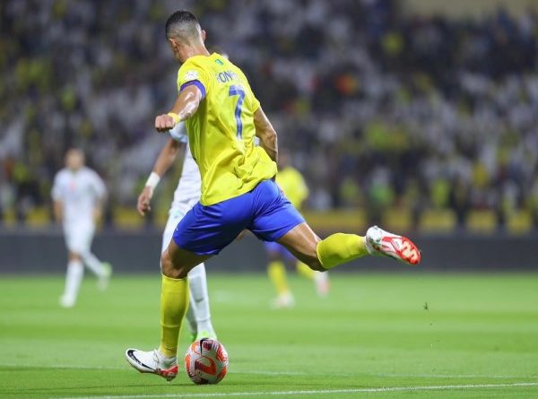 Tin BĐ: Ronaldo kiến tạo, Al Nassr đại thắng Al Zawraa