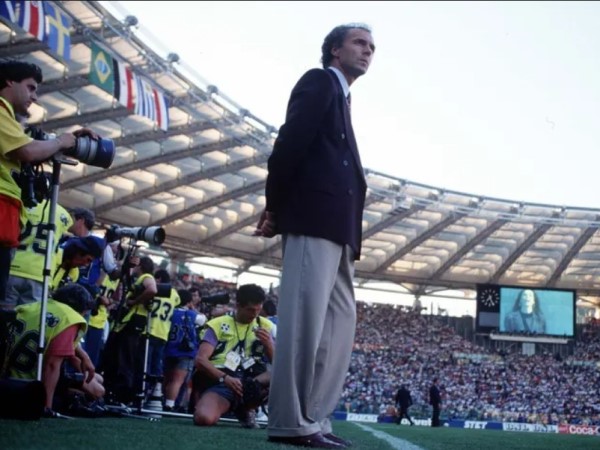 Franz Beckenbauer – hoàng đế trên băng ghế huấn luyện Franz Beckenbauer – hoàng đế trên băng ghế huấn luyện
