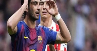 Chuyển nhượng Barca: Bán bộ đôi Torres, Casado đón Alvarez