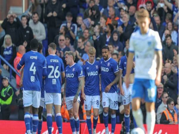 Nhận định bóng đá Portsmouth vs Ipswich 2h00 ngày 15/4